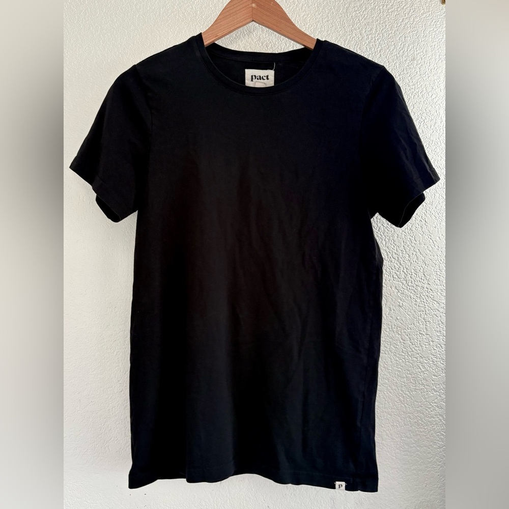 NWOT Pact Black Shortsleeve T Shirt size S 100% Cotton